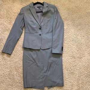 Ann Taylor - 2 Button Lined Skirt Suit Set - Gray